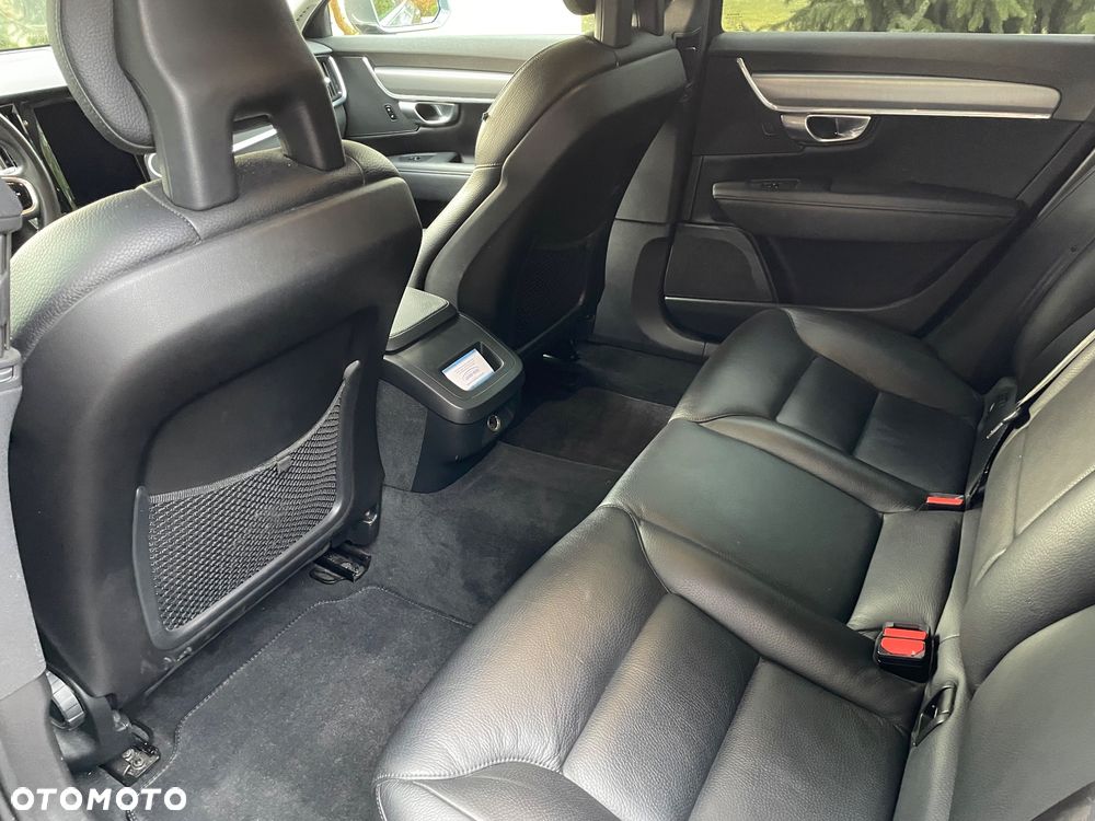 Volvo V90 D3 Geartronic Momentum - 10