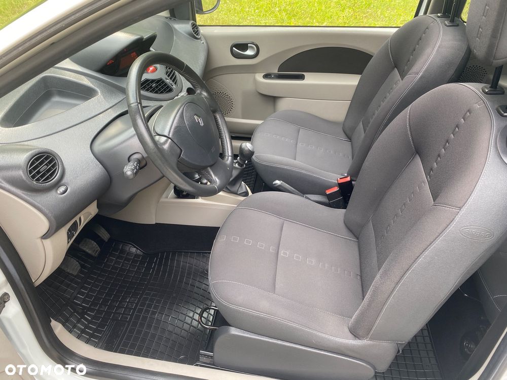 Renault Twingo 1.2 16V Night & Day - 19
