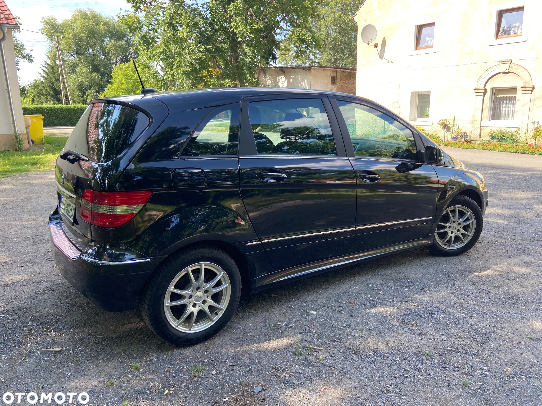 Mercedes-Benz Klasa B 160 BlueEffICIENCY - 10