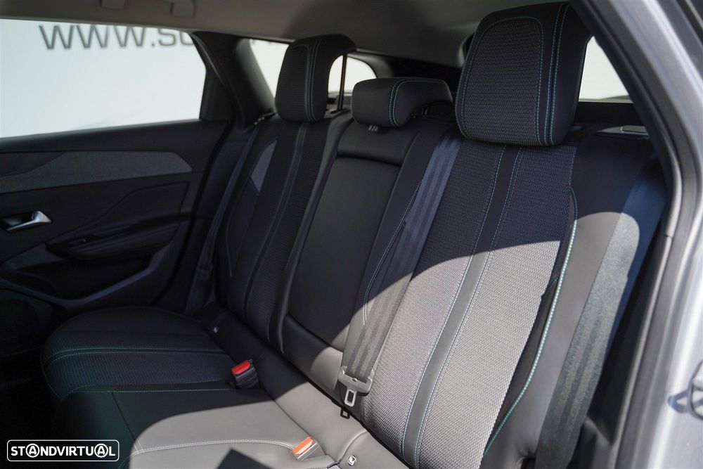 Peugeot 308 SW 1.2 PureTech Allure Pack EAT8 - 14