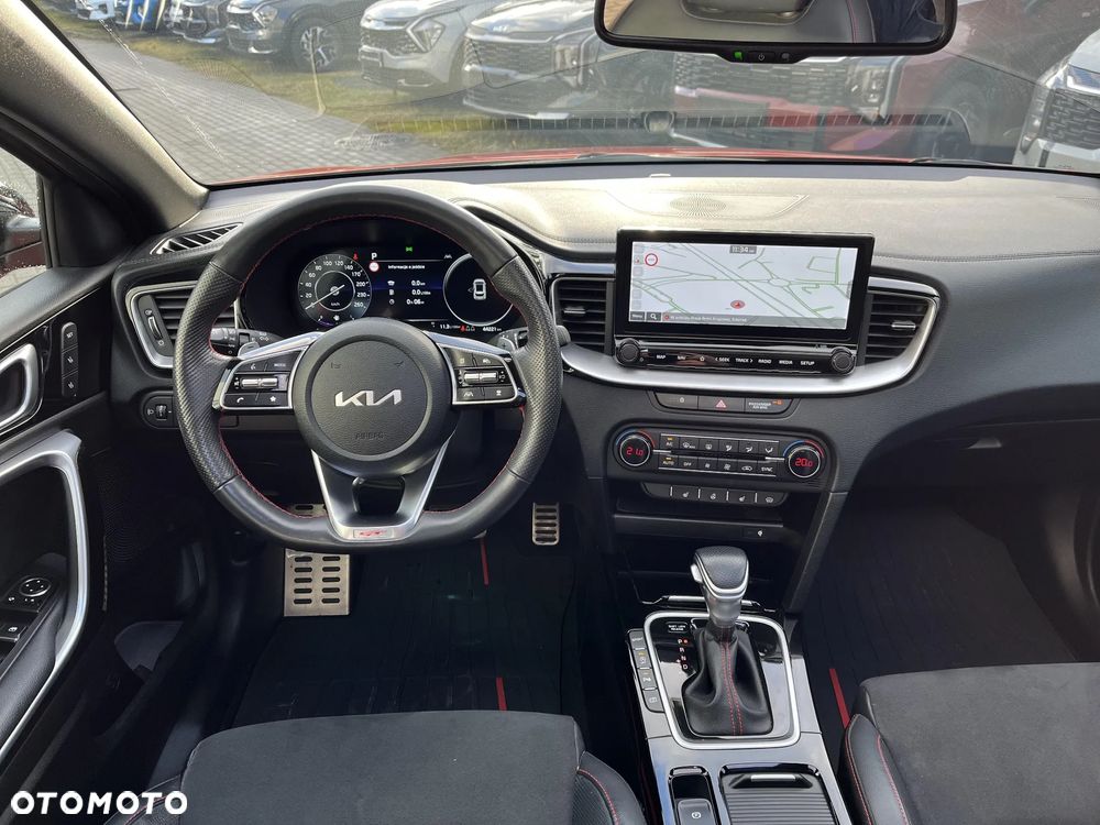 Kia Ceed 1.6 T-GDI DCT7 OPF GT - 13