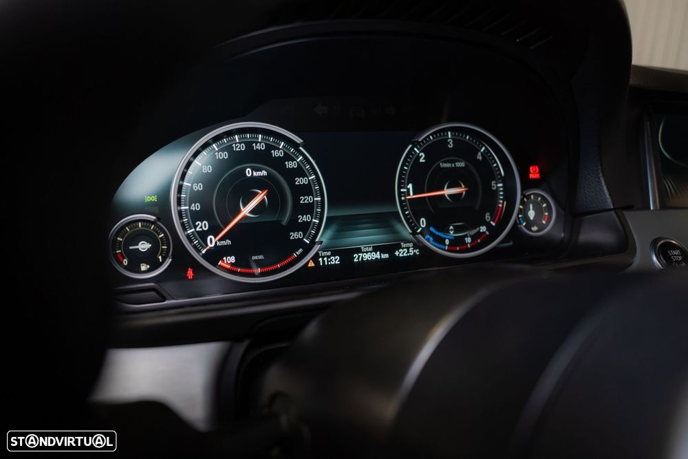 BMW 520 d Pack M - 33