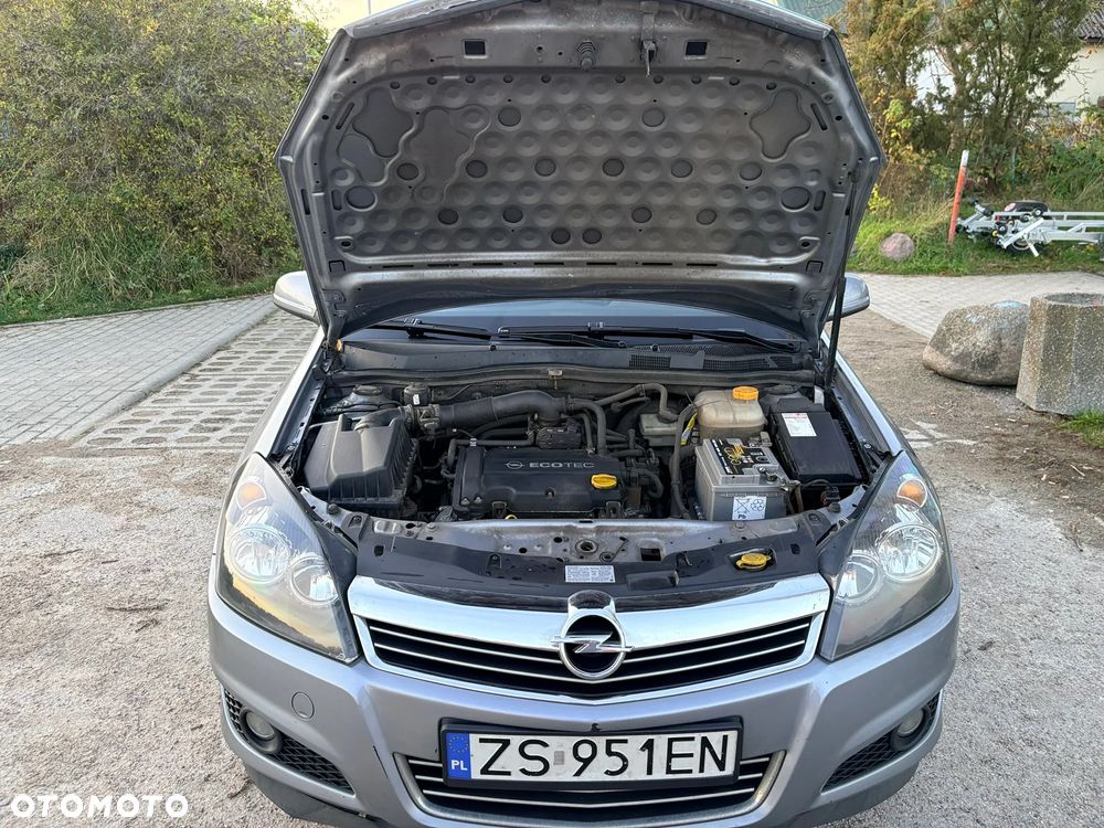 Opel Astra III 1.4 Enjoy - 14