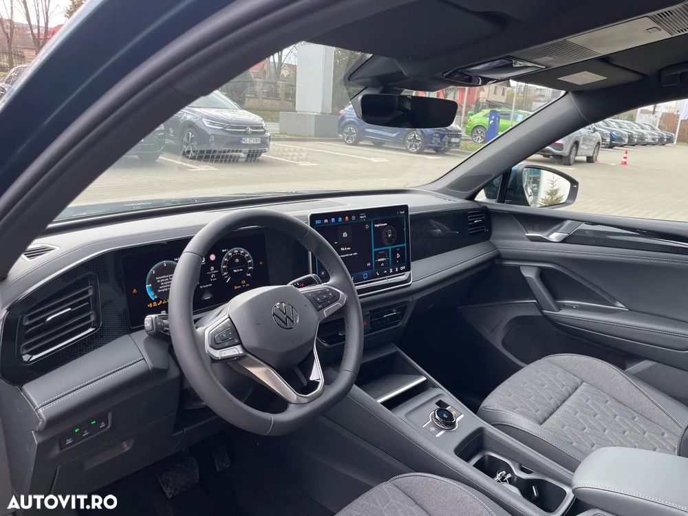 Volkswagen Tiguan - 16