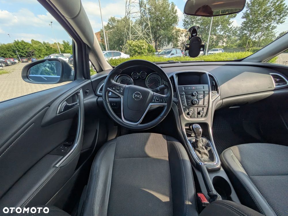 Opel Astra 1.4 T Cosmo - 10