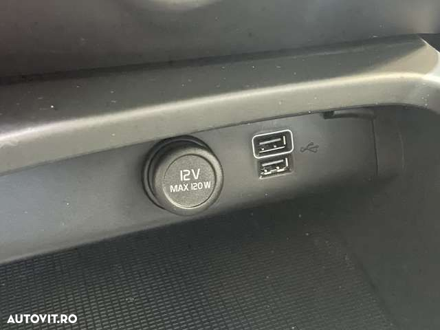 Volvo XC 40 - 14