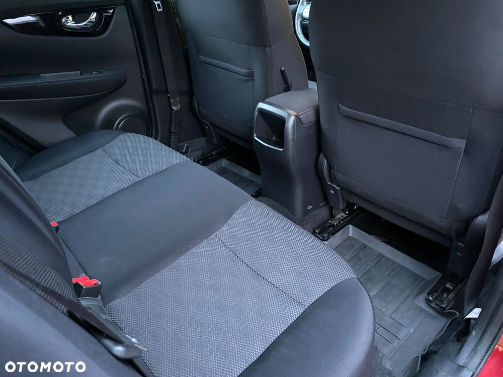 Nissan Qashqai 1.2 DIG-T N-Vision EU6 - 30