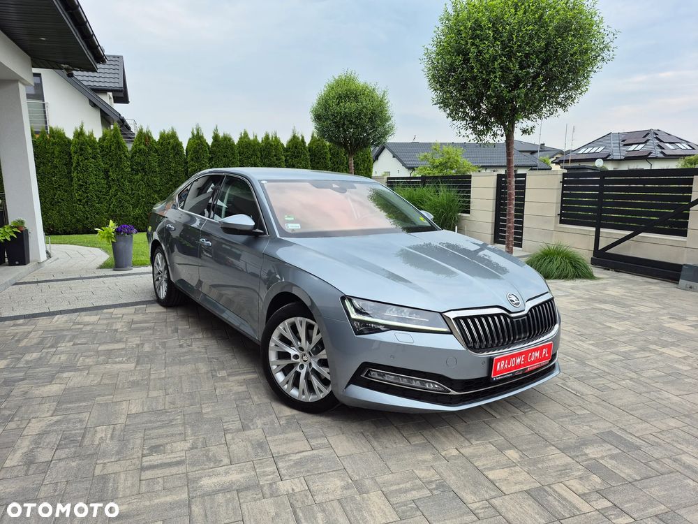 Skoda Superb 2.0 TDI SCR Style DSG - 1