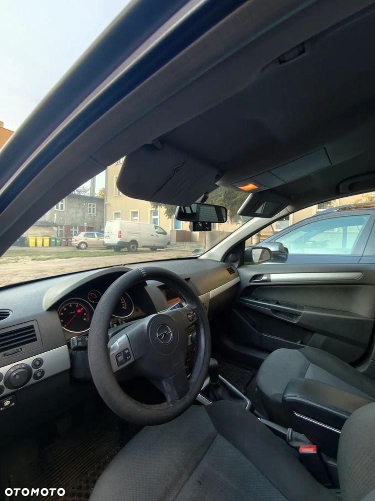 Opel Astra 1.6 - 5
