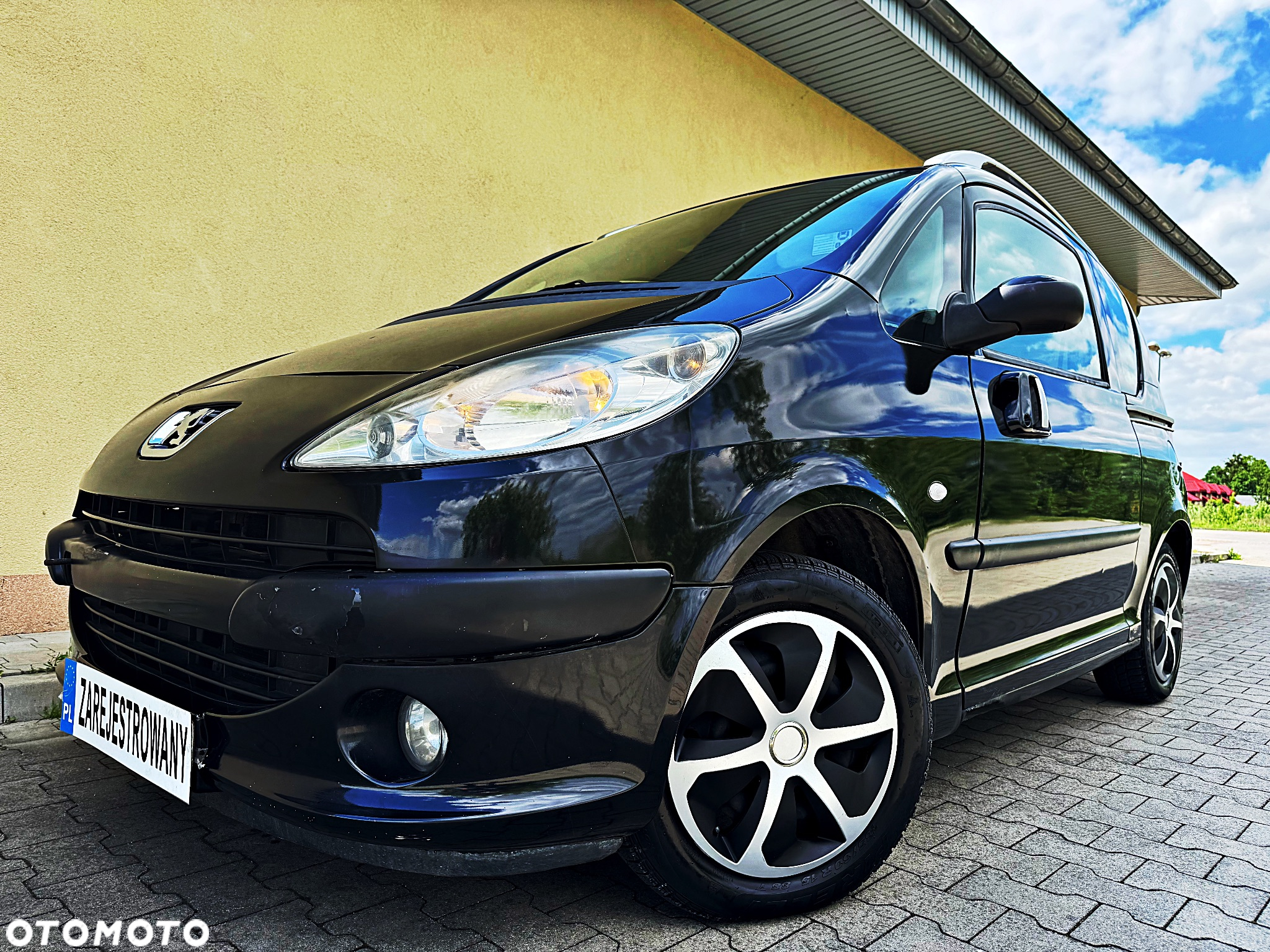 Peugeot 1007 1.4 Trendy - 12