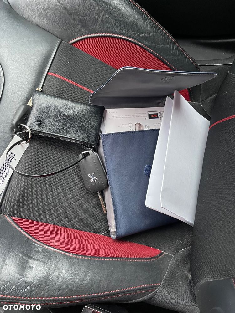 Peugeot 208 THP STOP & START GTi - 14