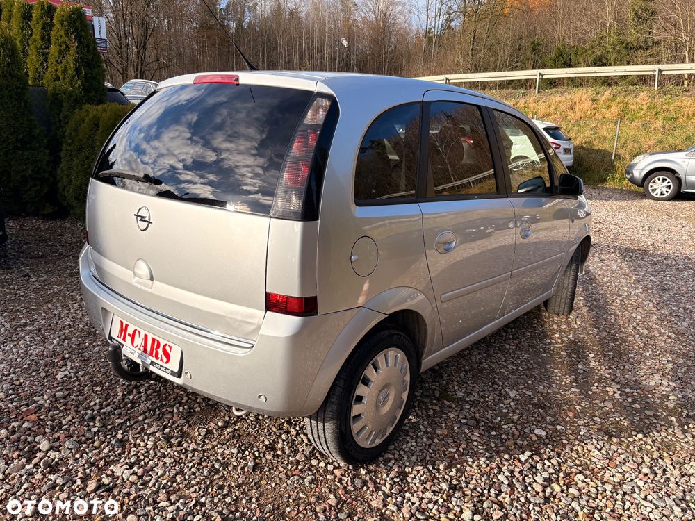 Opel Meriva 1.6 16V Cosmo - 9