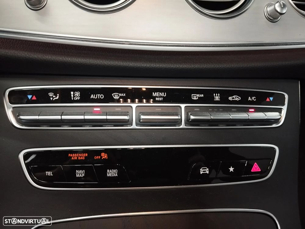 Mercedes-Benz E 300 de AMG Line - 43