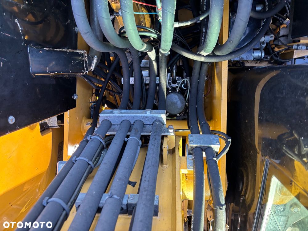 Caterpillar Koparka kołowa CAT 316D rok 2012 silnik 6 C6.6, 13mtg Zeppelin Germany - 12