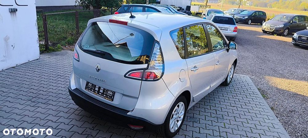 Renault Scenic - 25