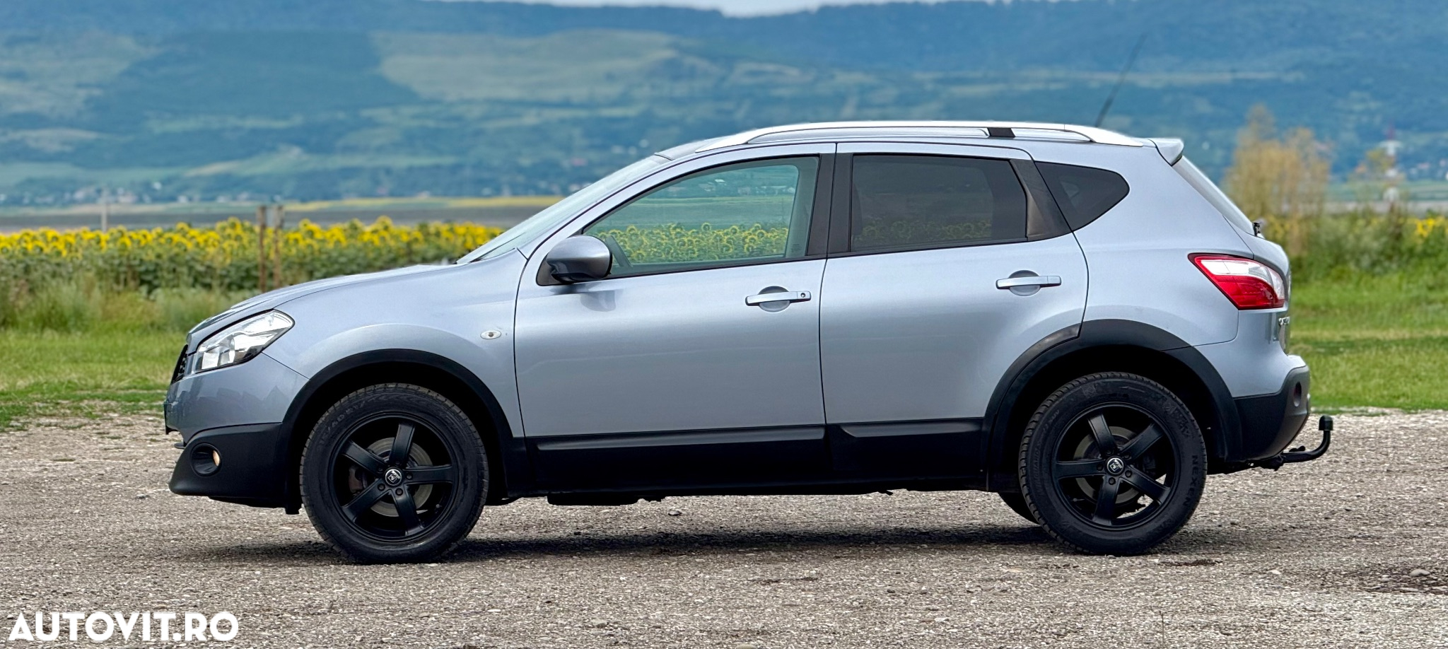Nissan Qashqai 2.0 dCi DPF 4x4 Aut tekna - 17