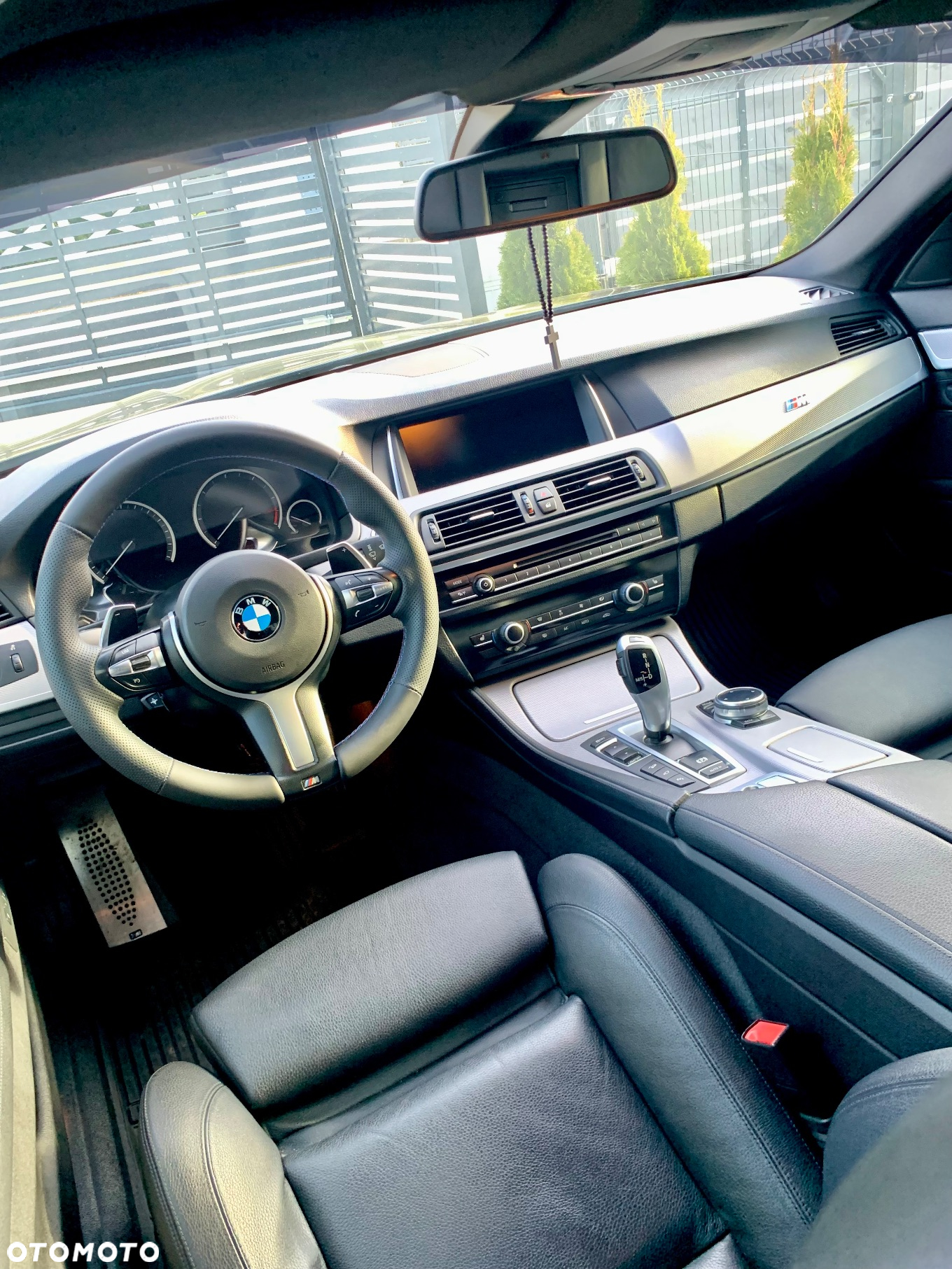 BMW Seria 5 520d xDrive - 12