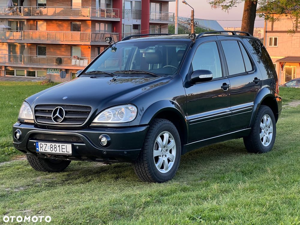 Mercedes-Benz ML - 1