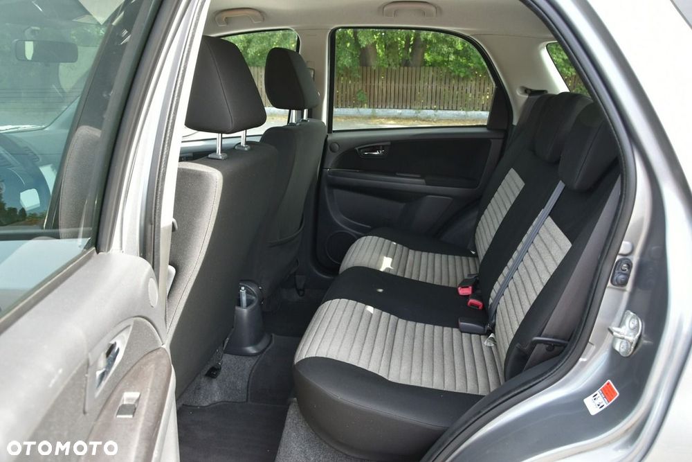 Fiat Sedici - 14