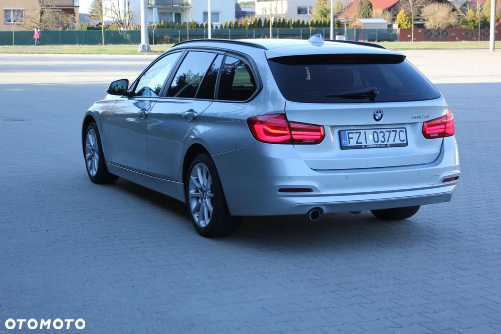 BMW Seria 3 318d Advantage - 11