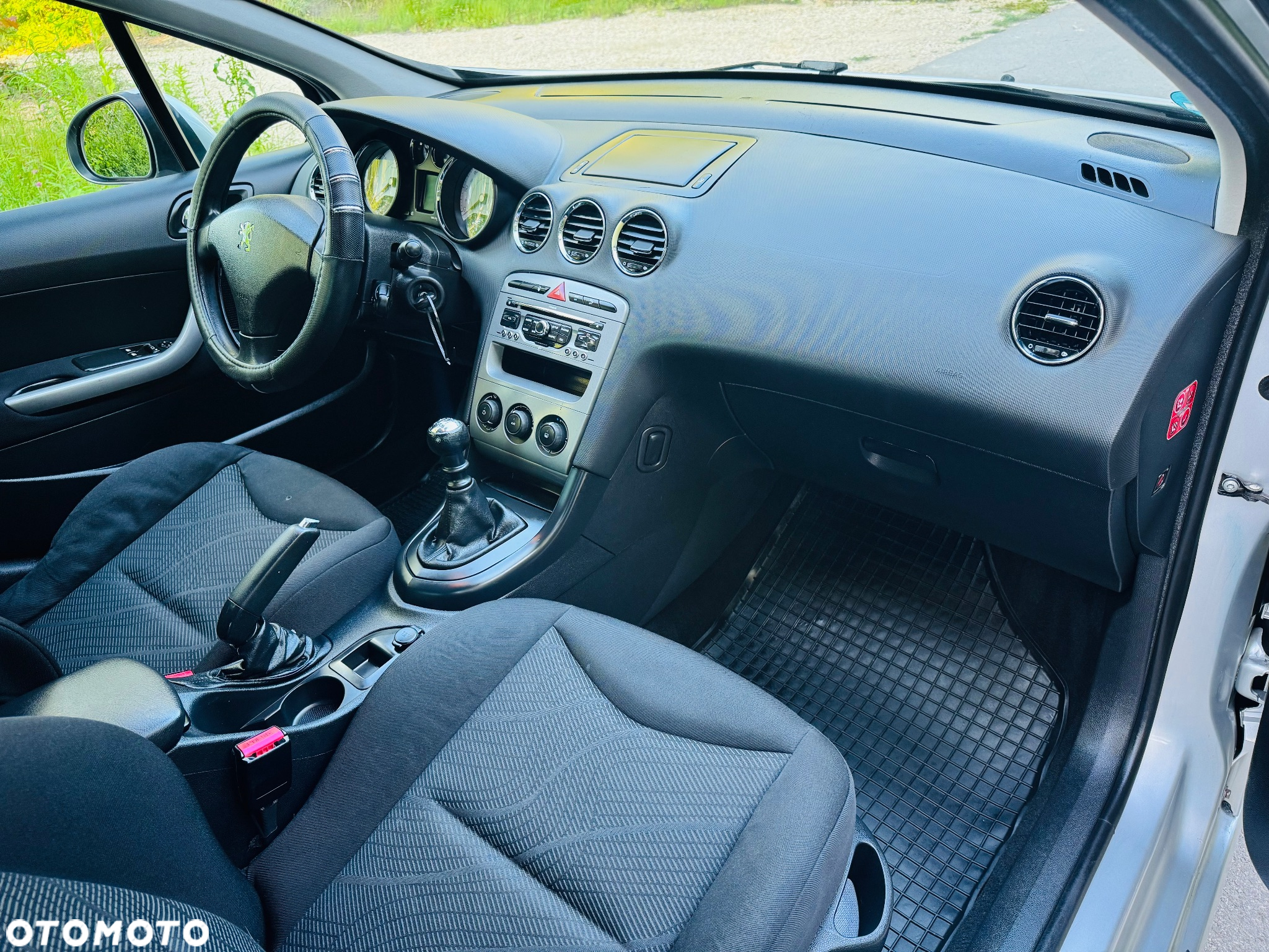 Peugeot 308 HDi FAP 110 Premium - 9