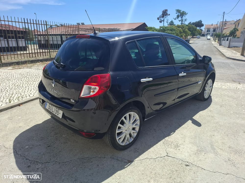 Renault Clio 1.2 TCE Dynamique S - 4