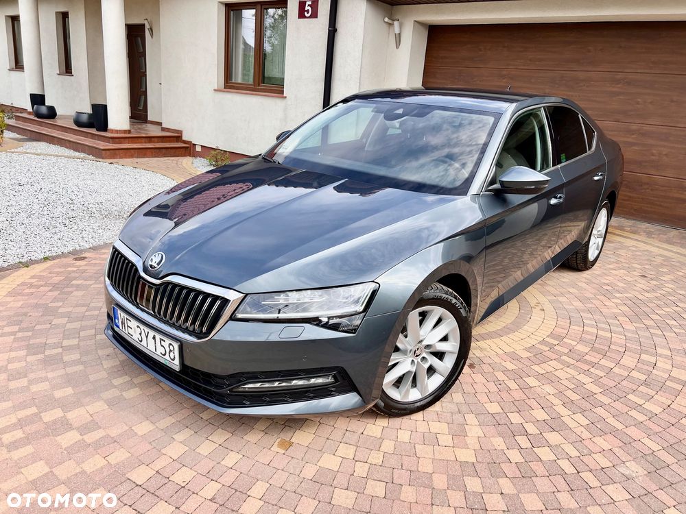 Skoda Superb ver-2-0-tdi-scr-ambition-dsg - 13