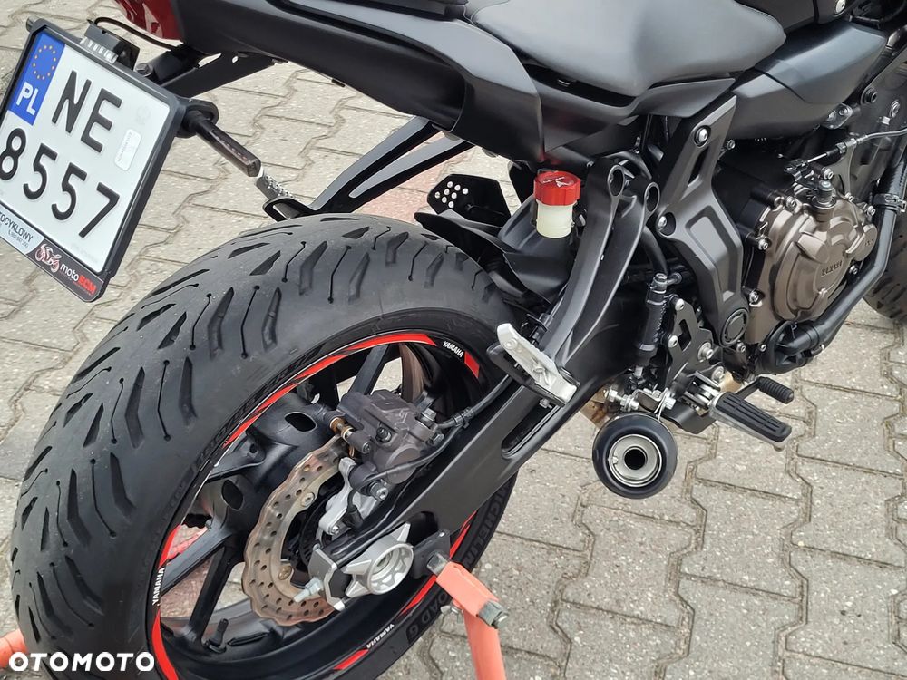 Yamaha MT - 21