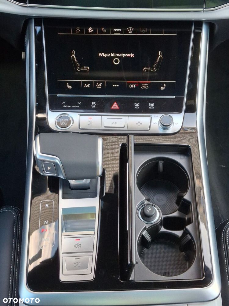 Audi Q8 - 26