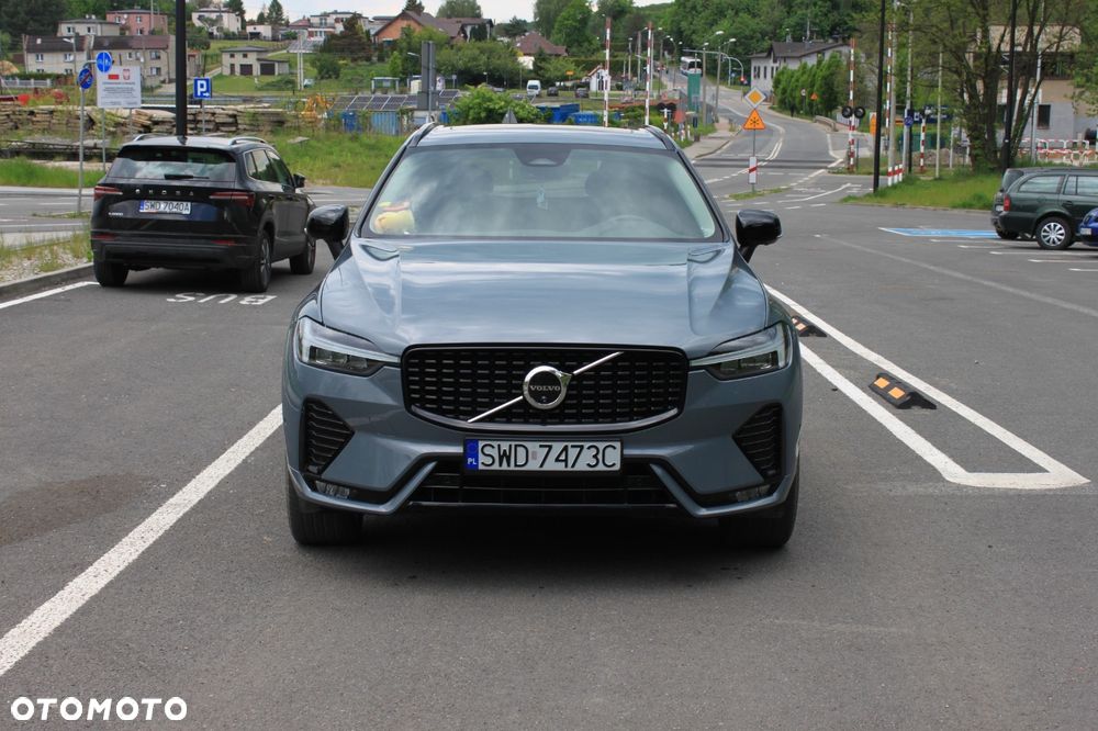 Volvo XC 60 B5 B AWD Plus Black Edition - 30