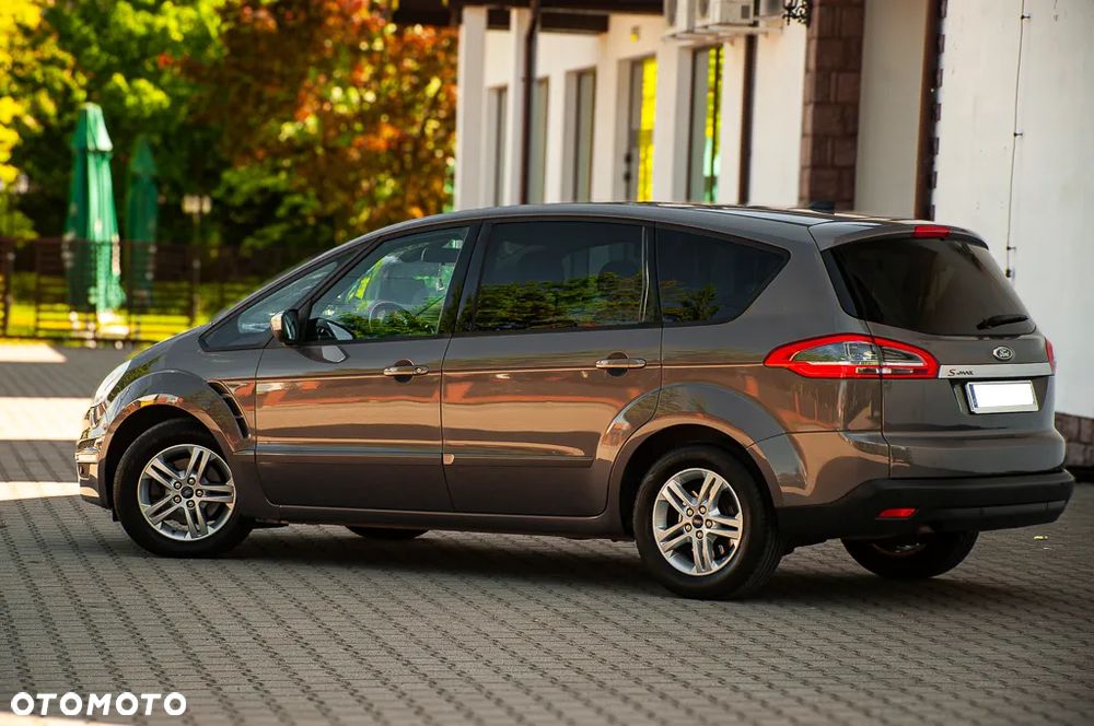 Ford S-Max 2.0 TDCi DPF Ambiente - 21