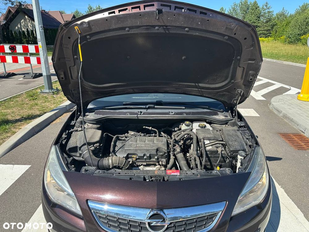 Opel Astra 1.4 Turbo Selection - 13