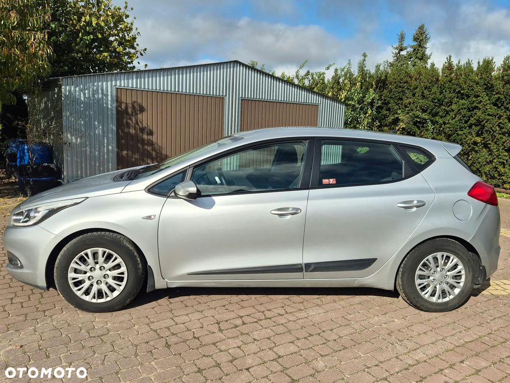 Kia Ceed 1.4 M - 23