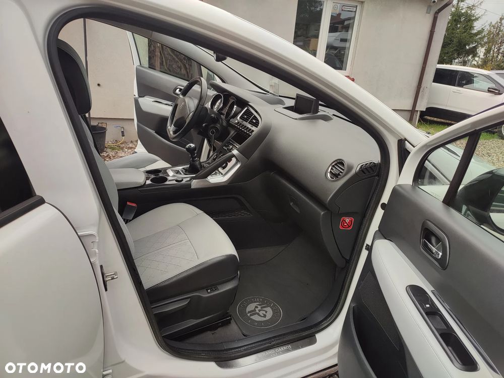 Peugeot 3008 HDi FAP 150 Roland Garros - 24