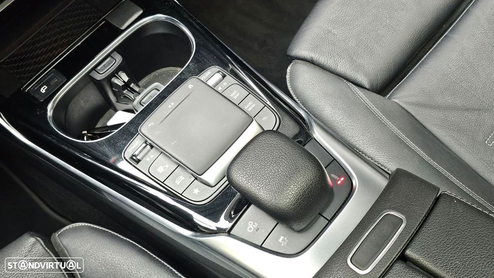 Mercedes-Benz CLA 45 AMG S Shooting Brake 4Matic+ - 18