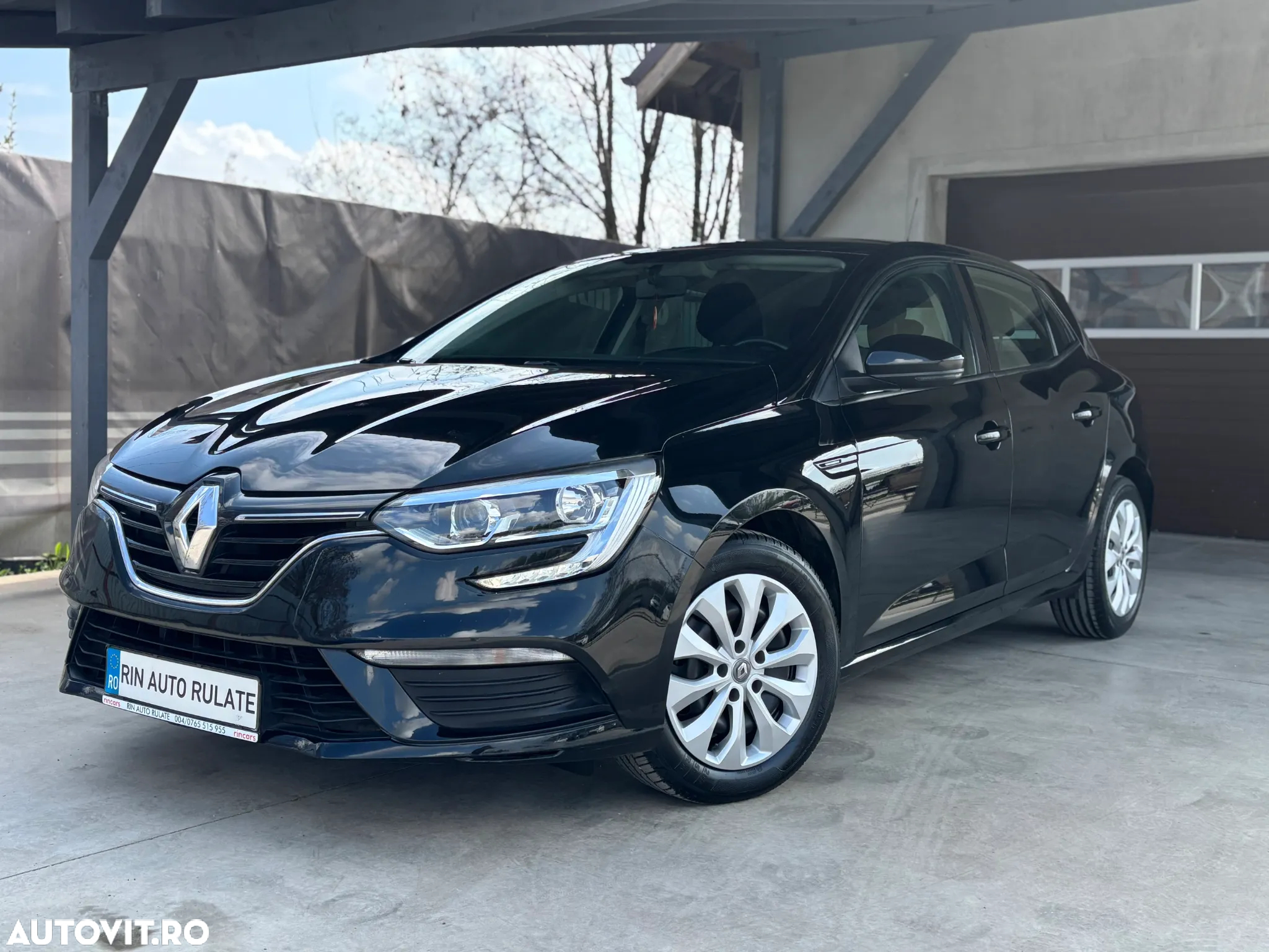Renault Megane TCe 115 GPF LIFE - 4