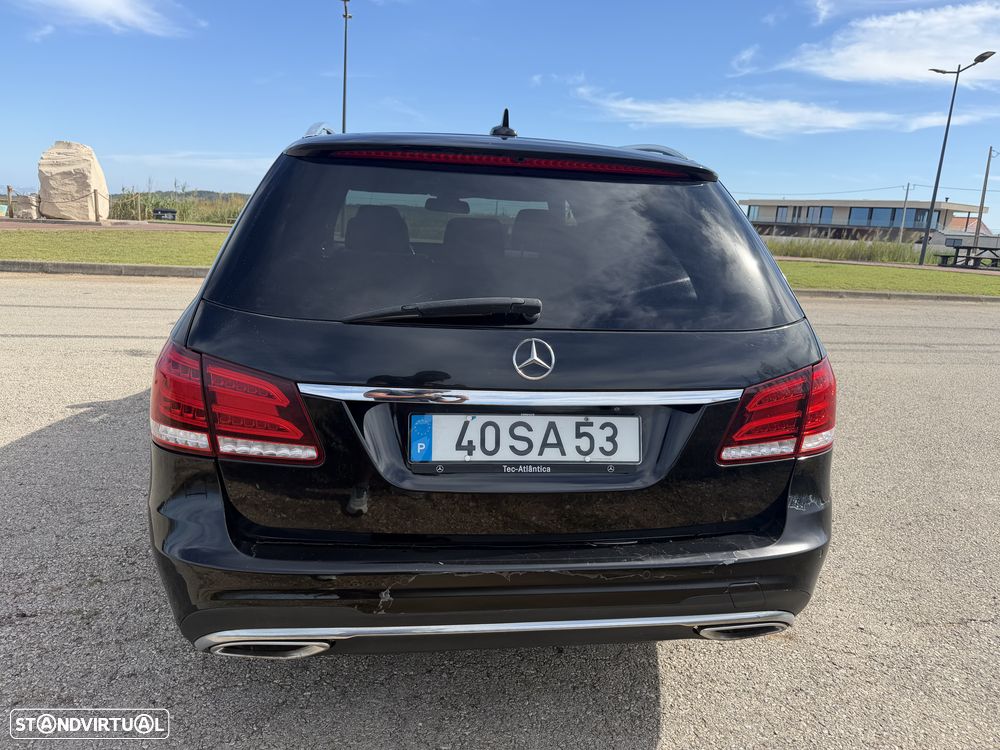 Mercedes-Benz E 250 - 21
