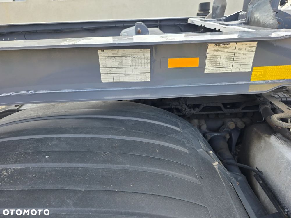 Kempf KOLEBA - 33