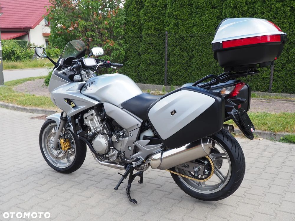 Honda CBF - 12