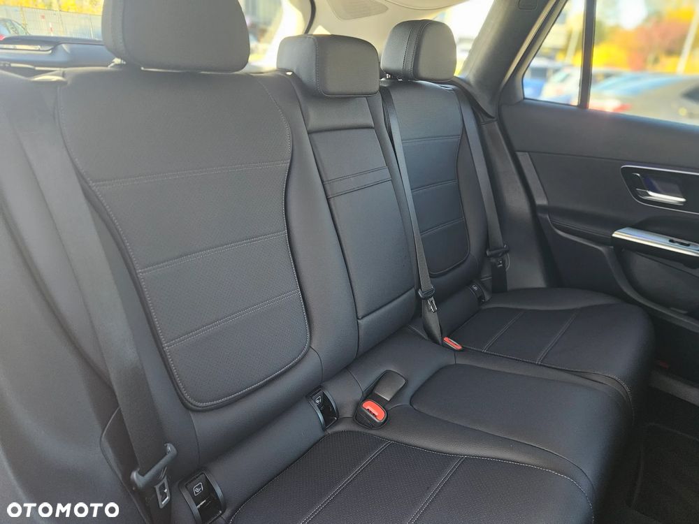 Mercedes-Benz GLC 200 d mHEV 4-Matic Avantgarde - 38