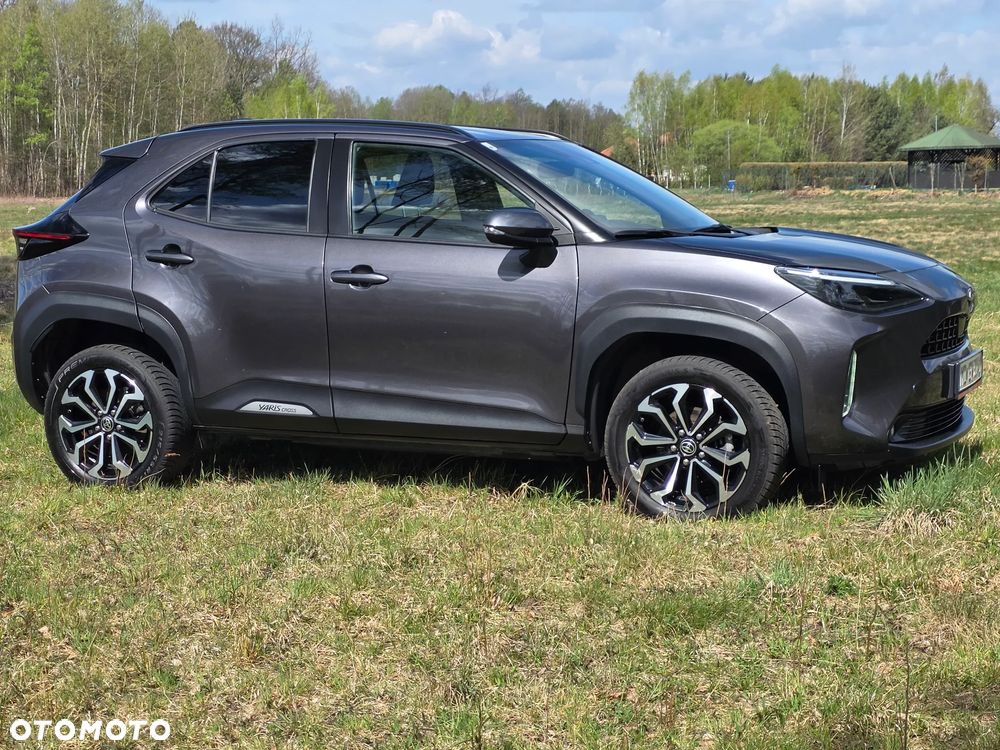 Toyota Yaris Cross Hybrid 1.5 Premiere Edition - 35