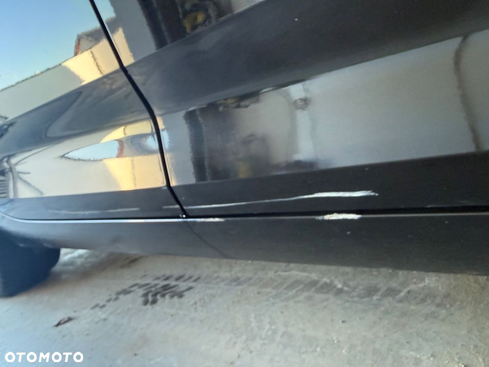 Audi A4 Avant 2.0 TDI Sport S tronic - 28