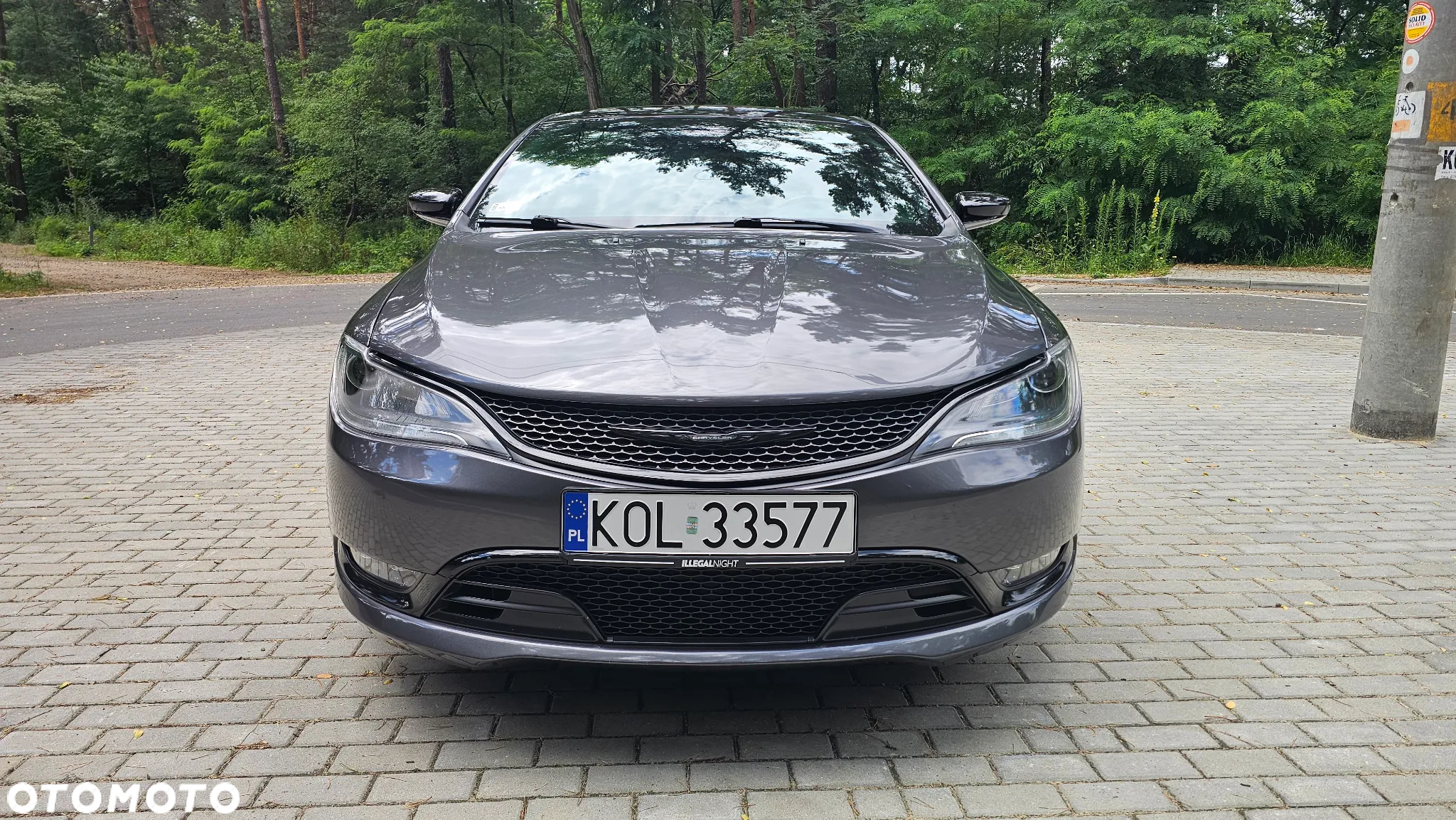 Chrysler 200 - 7