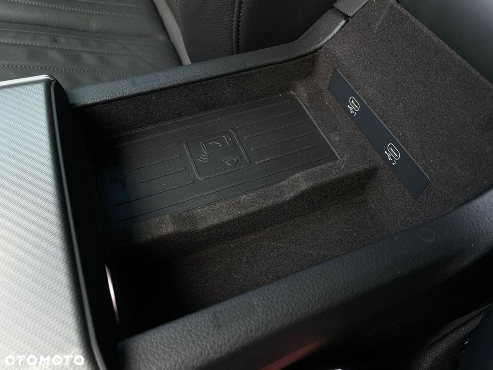 Audi A6 Avant - 34