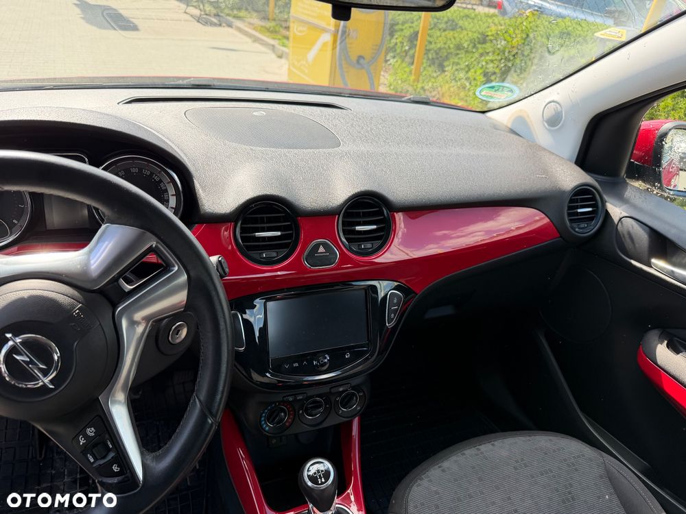 Opel Adam 1.2 - 12