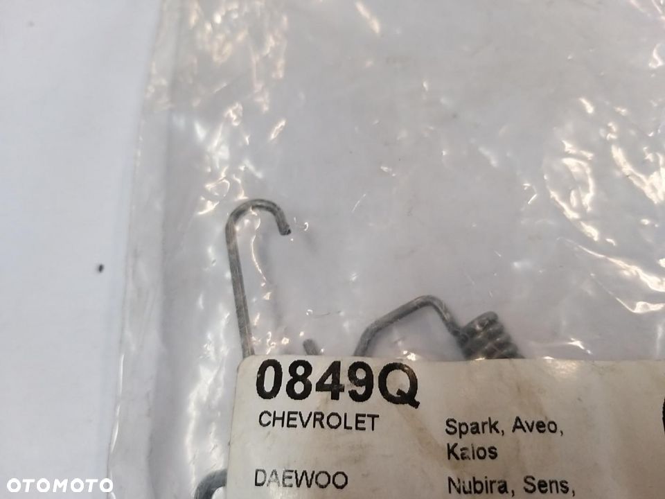 Zestaw montażowy szczęk hamulcowych (LUCAS) AVEO,KALOS; DAEWOO KALOS; OPEL KARL 1.0-1.6 09.02- - 2