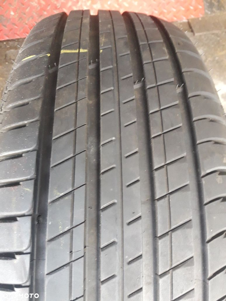 MICHELIN 235/60R17 102V , pojedyńcza opona letnia. - 2