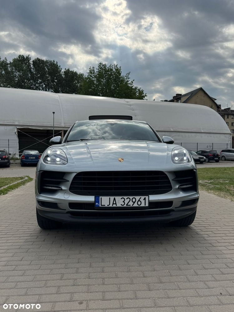 Porsche Macan Standard - 3