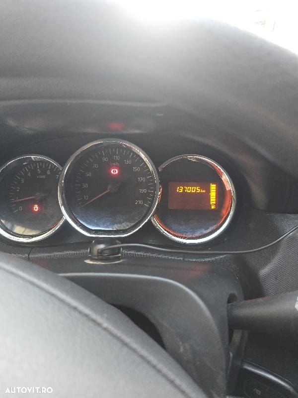 Dacia Duster 1.5 dCi Comfort - 9