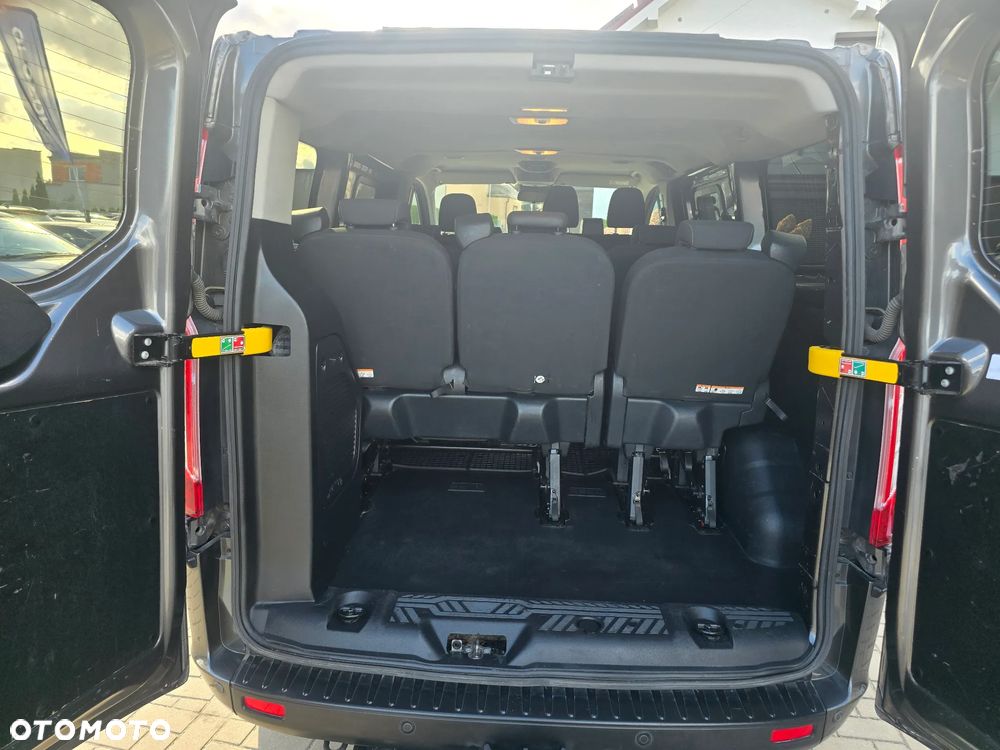 Ford Transit Custom - 17